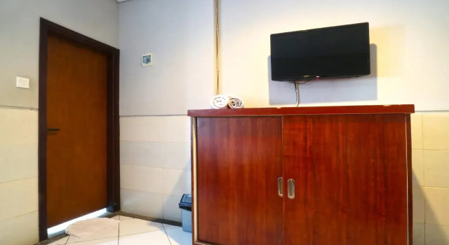 Kedins Inn, Забронировать Отель Отели провинции Бали с завтраком, Завтраки