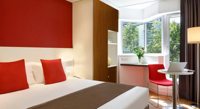 Номер Classic Citadines Montparnasse Paris