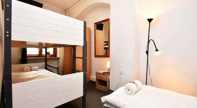 Dukes Hostel - Old Town