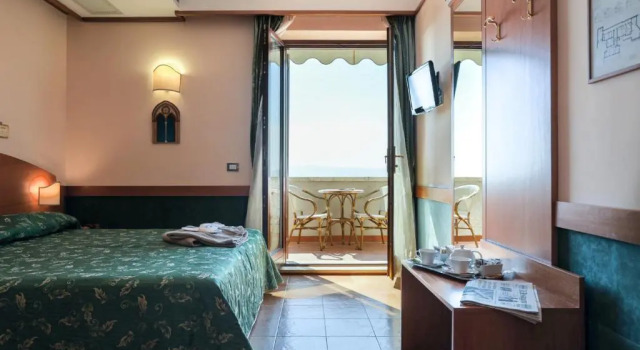 Standard Doppel Zimmer Hotel La Terrazza RESTAURANT & SPA