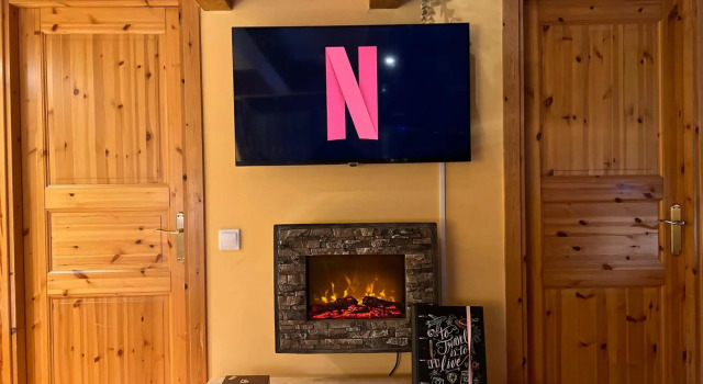 AndBNB I Duplex Rustico en Plena Naturaleza I Parking Gratis, Забронировать Отель Отели Грандвалира с парковкой, Парковка