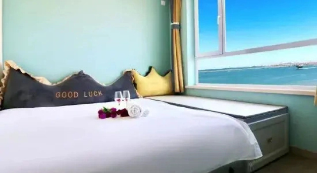 Люкс Yingkou Haizhi Lanhai View Hotel Apartment