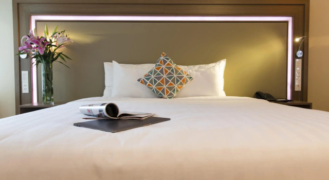 Номер Standard King Town Grand Hotel & Wedding Center