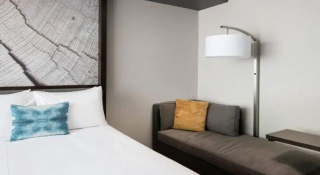 Четырёхместный номер Standard Morgantown Marriott at Waterfront Place