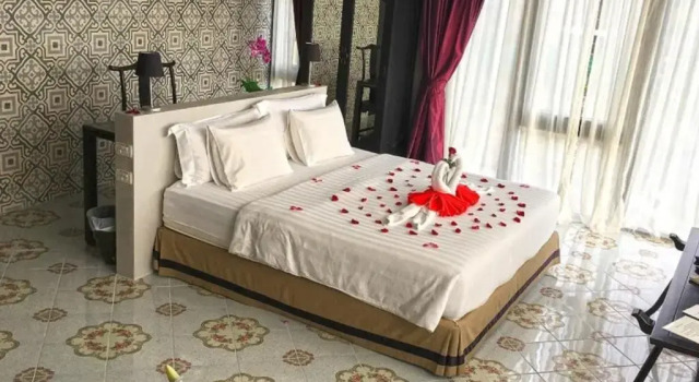 Номер Deluxe See Sea Villa Phuket SHA