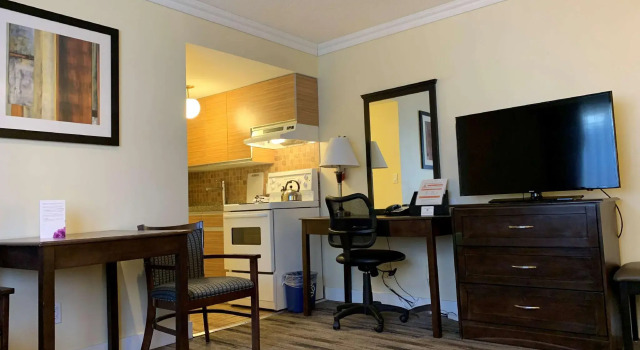Двухместный люкс Best Western PLUS Burnaby Hotel