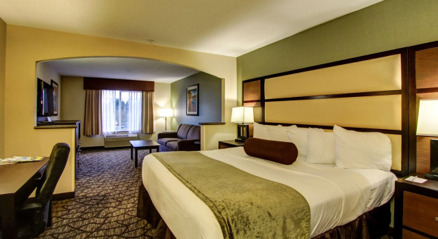 Двухместный люкс Best Western PLUS Vancouver Mall Drive