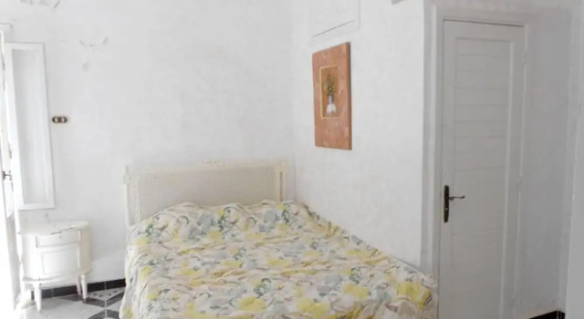 House With 5 Bedrooms in Markaz Al Alamein, With Pool Access, Enclosed, Prenota Hotel Hotel a North Coast con parcheggio, Parcheggio