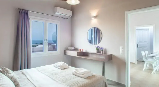 Evelyn Hotel