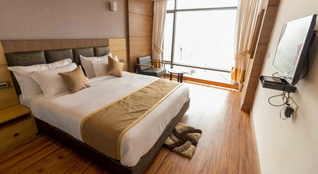 The Regal Hotel & Lounge, Book Hotel Hotels in Sikkim with Parking, Parking