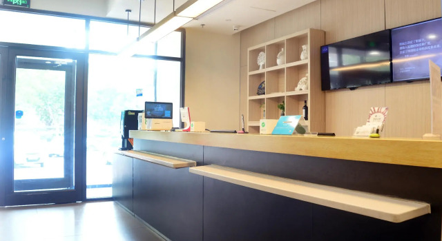 Hanting Hotel Linyi Mengshan Avenue, Prenota Hotel Hotel a Shandong con parcheggio, Parcheggio