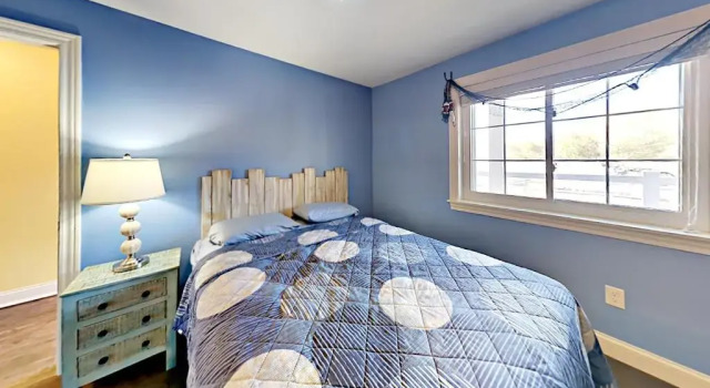 Put-in-Bay Waterfront Condo #107, Buchen Sie Hotel Lake Erie Islands USA