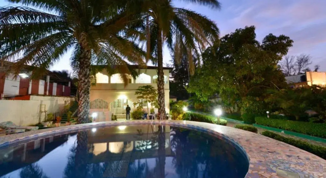 Номер Superior One World Village Guesthouse