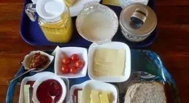 Ribbonwood Retreat B & B