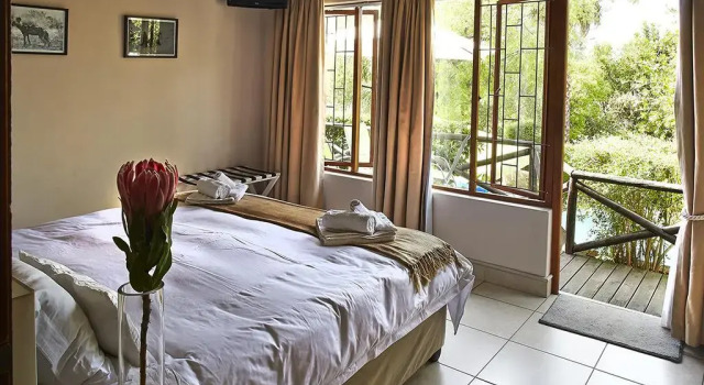 Hottentots Mountain View Guest House, Забронировать Гостевой дом Отели Кейптауна с бассейном, Бассейн