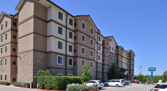 Staybridge Suites Stone Oak by IHG, Varaa Hotelli Hotellit Bexar County aamiaisella, Aamiainen