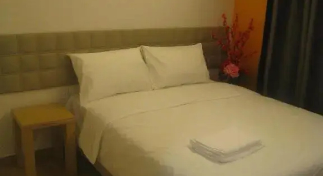 Двухместный номер Deluxe GM City Hotel