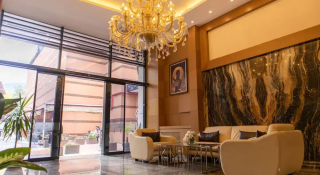 Lotus Park Hotel