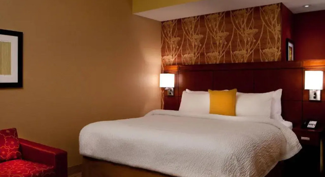 Номер Standard Courtyard by Marriott Syracuse Downtown at Armory Square