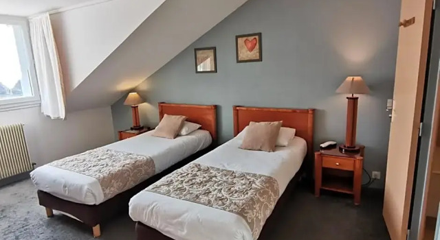 Номер Standard Logis Hotel Le Cerf