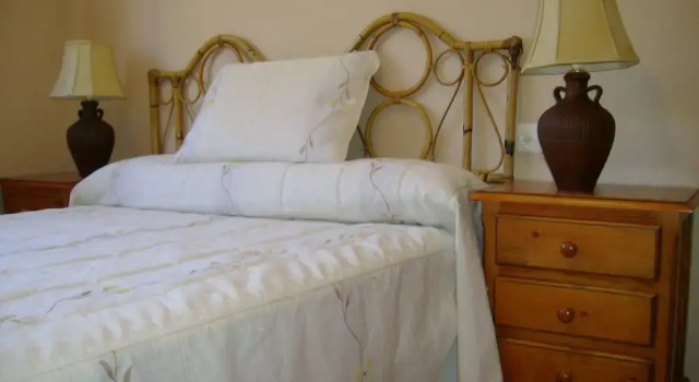 Casa With Private Pool and Beautiful Views Near Granada, Book Feriehus Villaer i Durcal, Villa