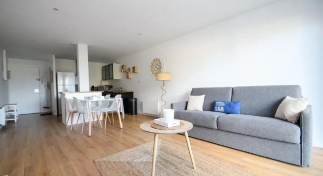 2 pièces cosy avec terrasse privée 5min à pied de la plage, Rezerwuj Apartament Dinard 