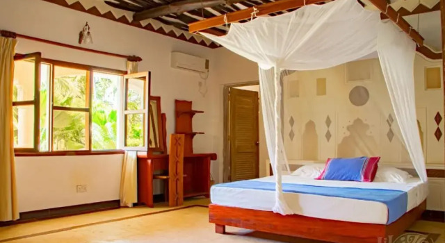 Likizo House, Book Villa Hotels in Coast Region with Parking, Parking
