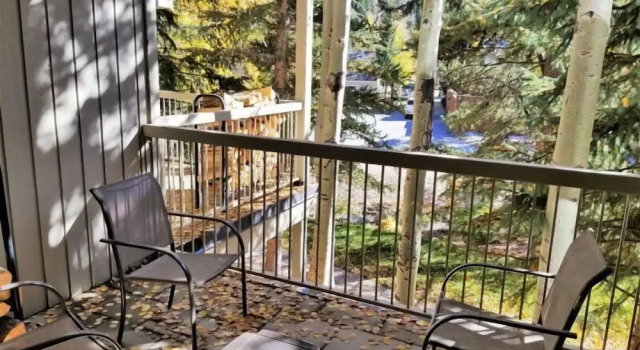 Номер Platinum с балконом Ski In 2 Bedroom at Chateaux Dumont Keystone