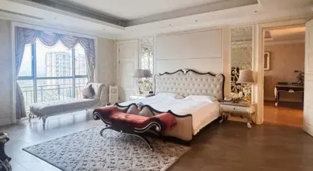 Люкс Deluxe Huaiyuan Changjiu Central Hotel