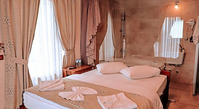 Standardowy trzyosobowy pokój z widokiem Gödence Restoran Hotel