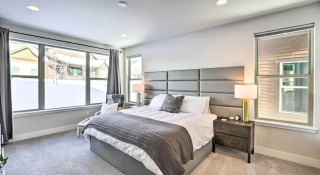 Hike & Ski: Stunning Home w/ Hot Tub in Granby!