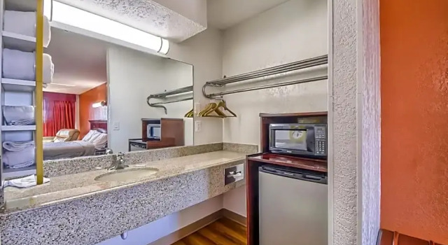 Номер Deluxe Hillcrest Inn & Suites Ozona