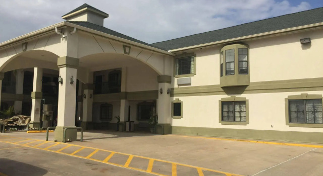 Scottish Inns & Suites at NRG Park, Забронировать Отель Хьюстон Texas Gulf Coast, рядом с The Woman's Hospital of Texas