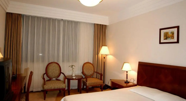 Двухместный номер Superior Jin Jiang Pacific Hotel