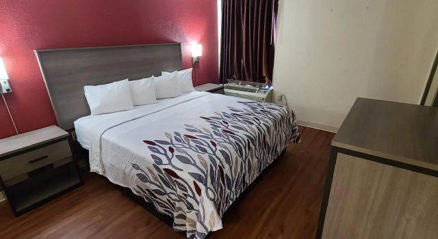 Номер Deluxe Red Roof Inn & Suites Cornelius - Lake Norman