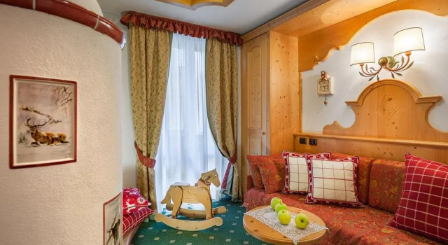 Park Hotel Iris, Забронировать Отель Отели Трансаккуа с бассейном, Бассейн