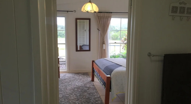 Люкс с балконом и с видом на горы Blackwattle Farm B&B and Farm Stay