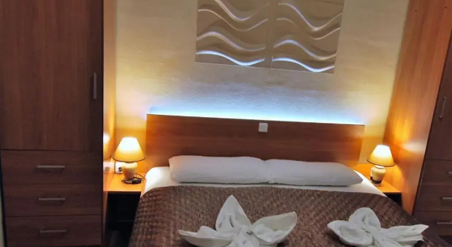Nautica Apartments