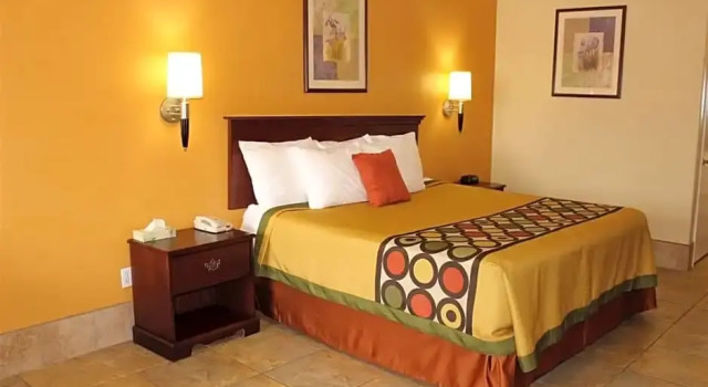 Номер Texas Inn and Suites McAllen at La Plaza Mall and Airport
