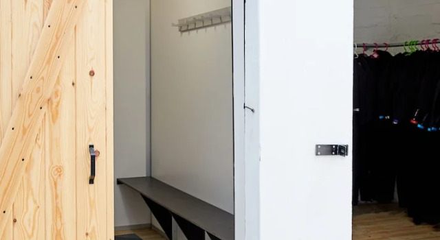 Кровать в общем номере с видом на сад Caión Surf House - Hostel