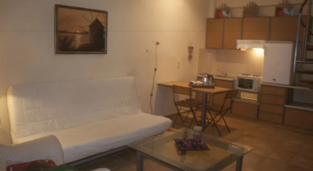 Апартаменты с балконом и с видом на море Point Twins Apartments