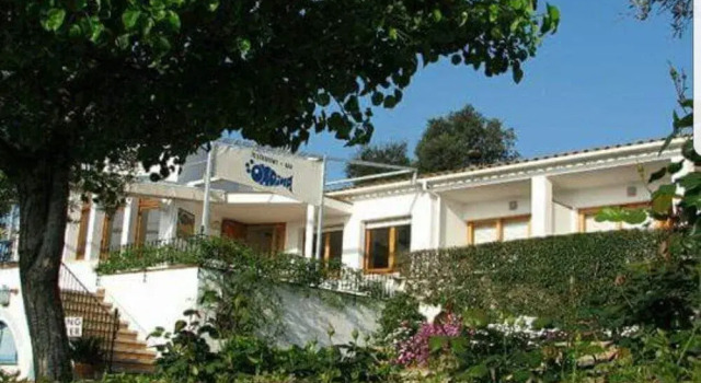 Hostal Ondina, Забронировать Хостел Хостелы Багур, Хостел