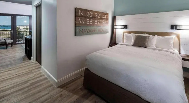 SpringHill Suites Navarre Beach, Забронировать Отель Отели Наварр с парковкой, рядом с Navarre Beach Fishing Pier, Парковка