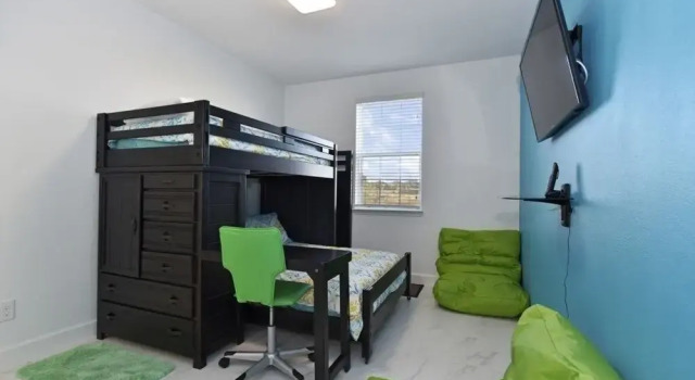Colorful & Kid Friendly 5bd Pool Th Festival-422cd 5 Bedroom Townhouse by RedAwning