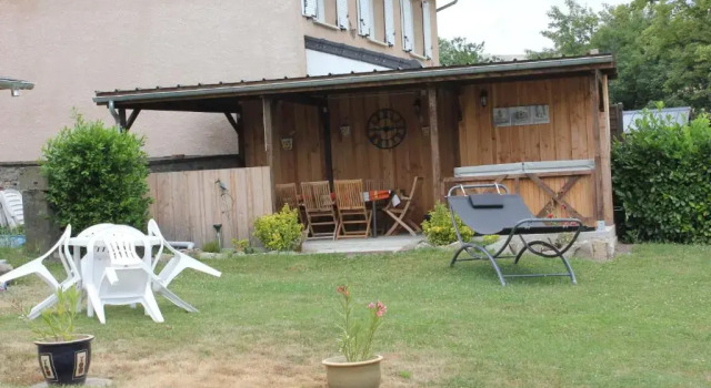 Maison le Barrage, Book Hotel Hoteller i Rhône-Alps med parkering, Parkering