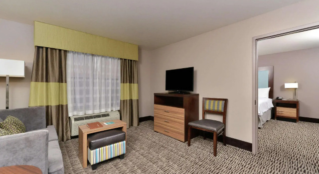 Двухместный люкс Homewood Suites by Hilton Cincinnati/Mason