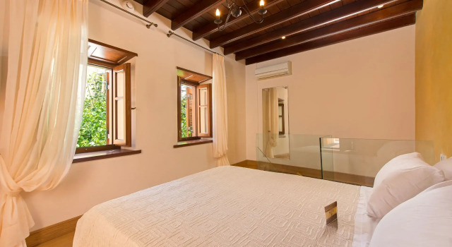 Полулюкс Rodos Niohori Elite Suites Boutique Hotel
