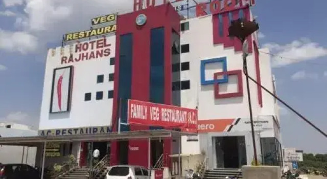 Hotel Rajhans, Buchen Sie Hotel Banera 