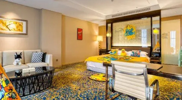 Семейный номер Standard Sheraton Changchun Jingyuetan Hotel