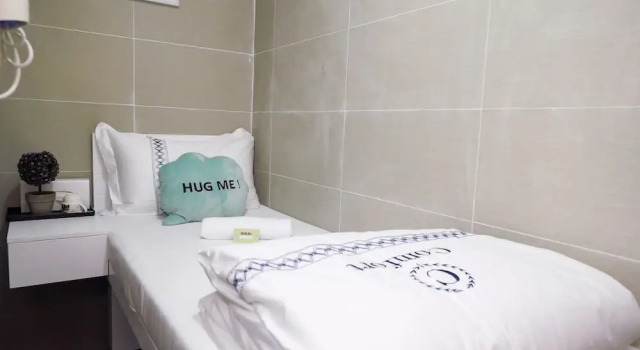 Одноместный номер Standard Happy Bee Hostel
